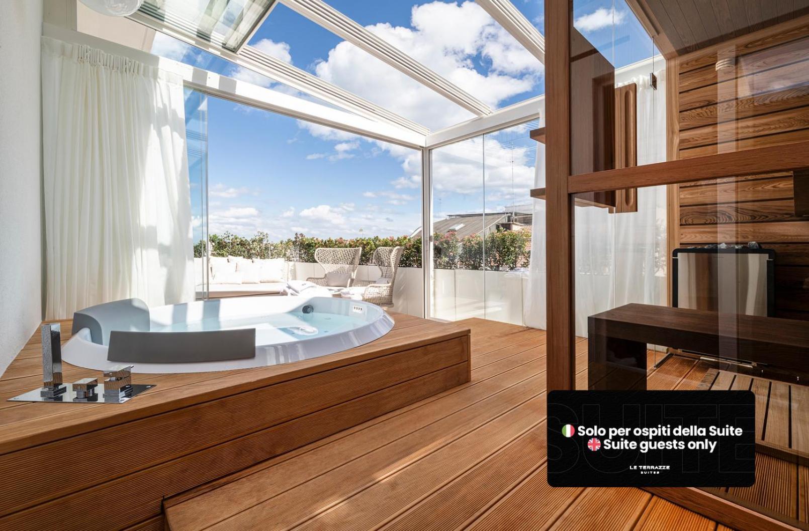Le Terrazze Suites Бари Экстерьер фото